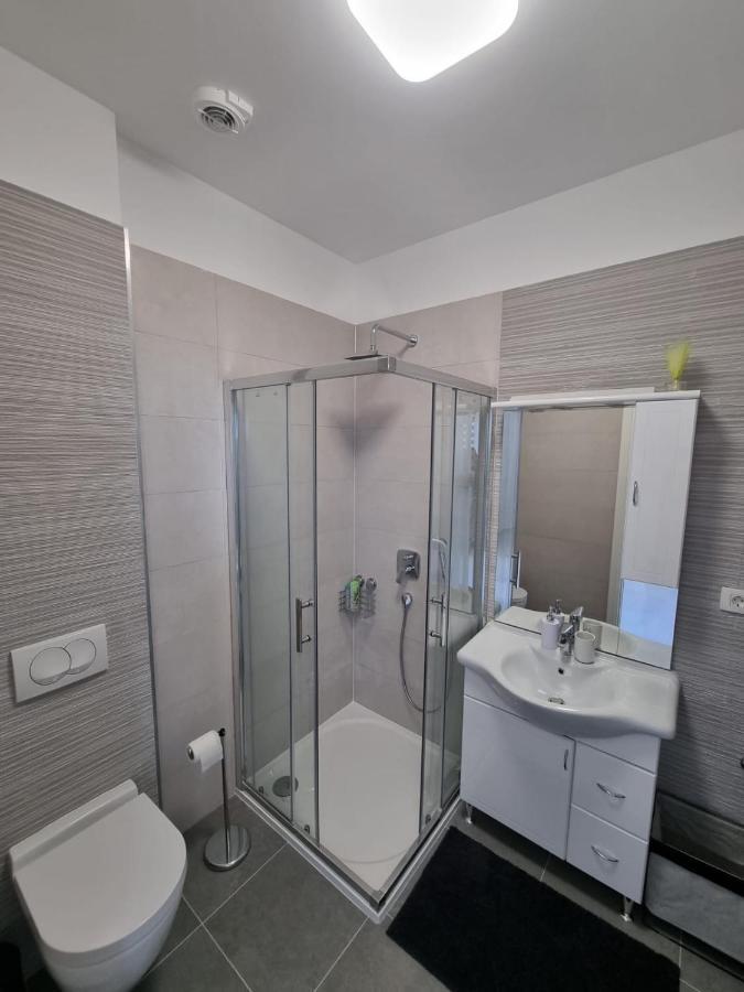 Apartmani Toni Drniš Εξωτερικό φωτογραφία