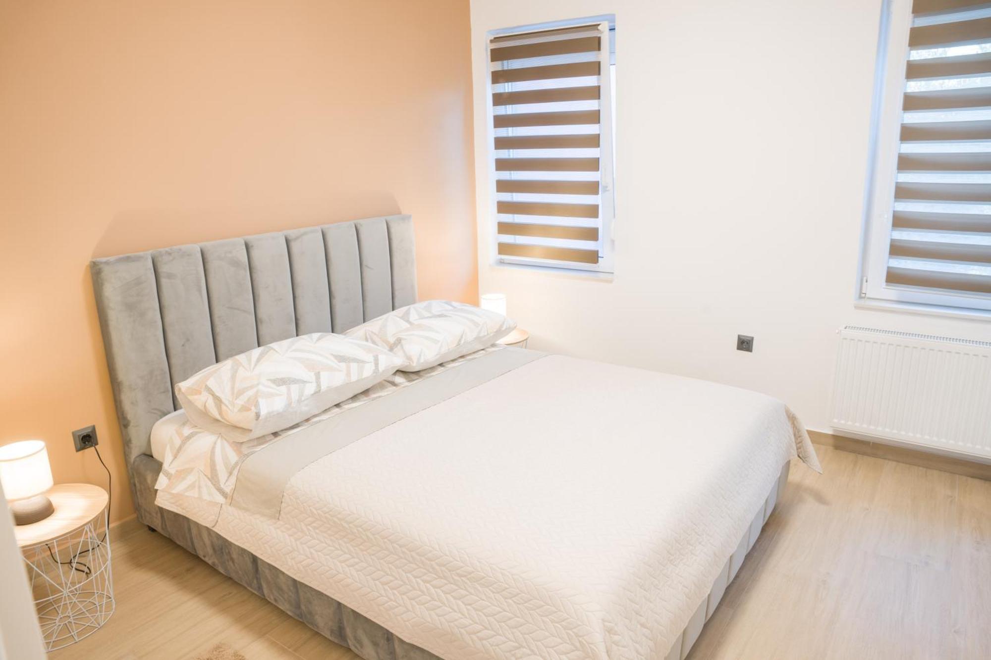 Apartmani Toni Drniš Εξωτερικό φωτογραφία