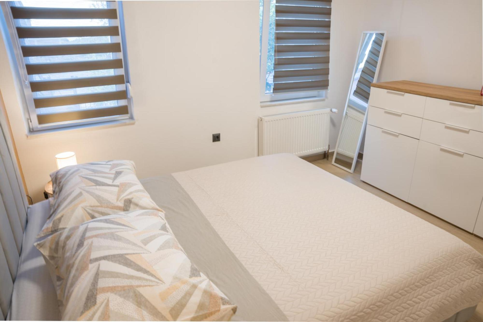 Apartmani Toni Drniš Εξωτερικό φωτογραφία